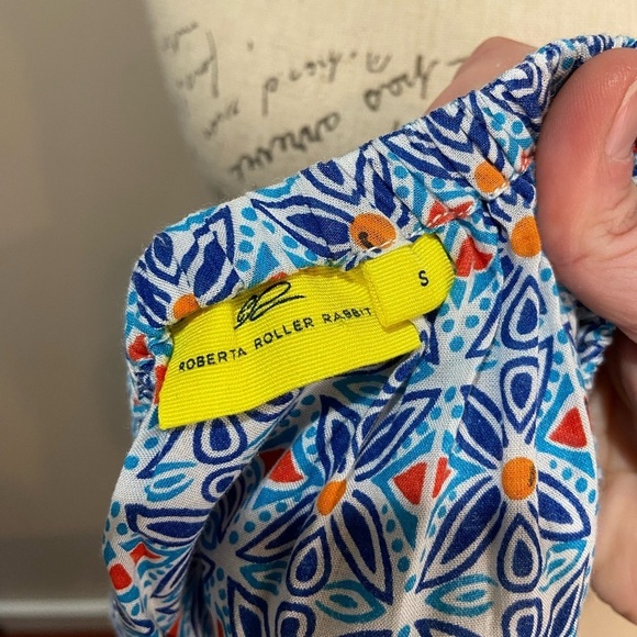 ROBERTA ROLLER RABBIT Lucia Fringe Off Shoulder Top Blue Tile Print sz S - Picture 7 of 8